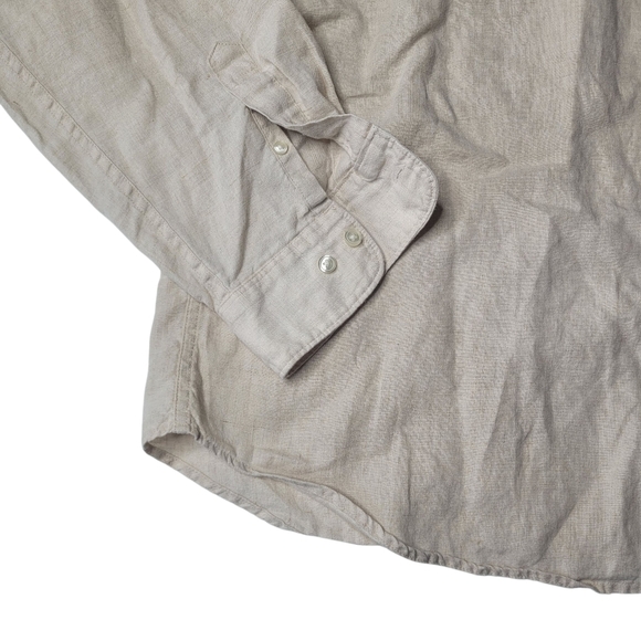 Gap 100% Linen Button Down Size XL - Picture 2 of 4